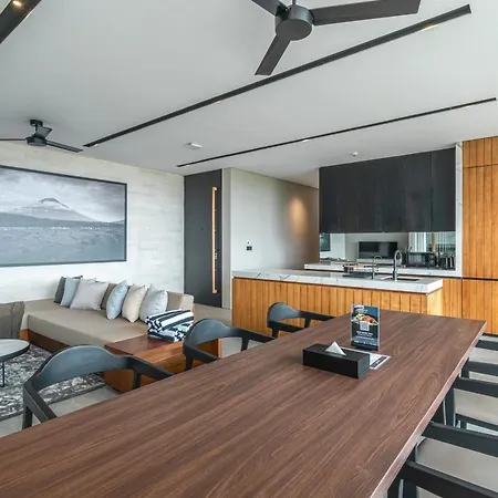 Body Factory Lifestyle Residence Canggu  Exterior photo